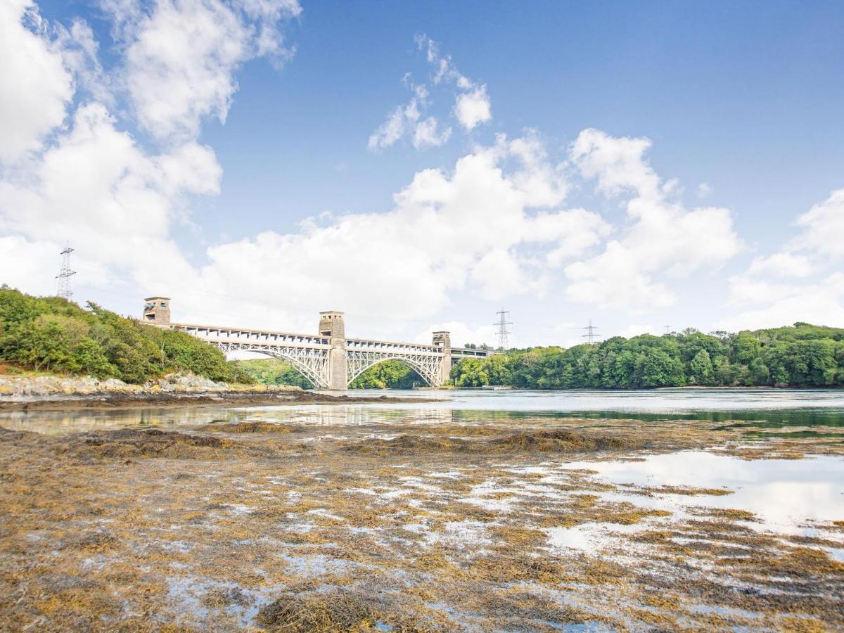 Menai View Βίλα Llanfairpwllgwyngyll Εξωτερικό φωτογραφία